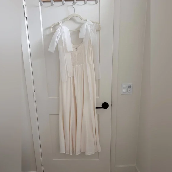 Reformation Kairo Dress - Picture 2 of 7